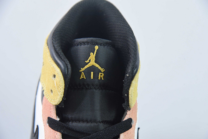 Air Jordan 1 Mid Flight Club DX4365-800