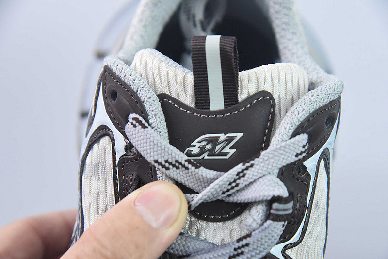 BC 3XL SNEAKER