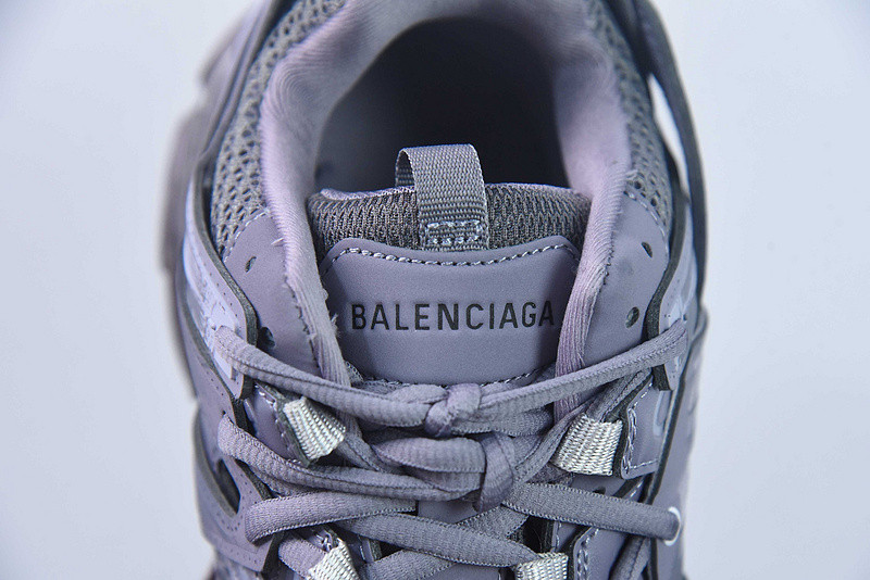 BC TRACK SNEAKER