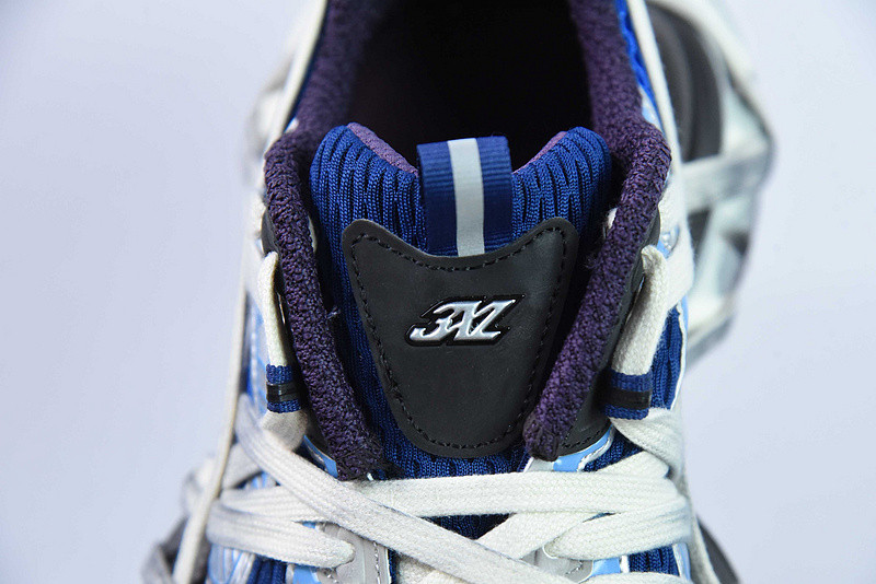 BC 3XL SNEAKER