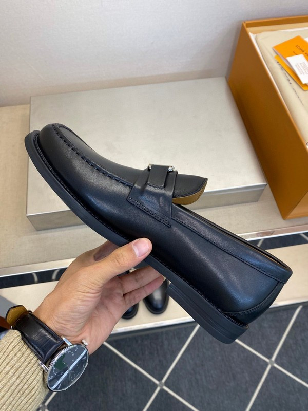 LVT shoes
