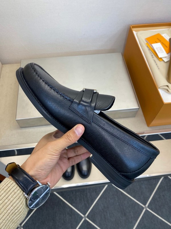 LVT shoes