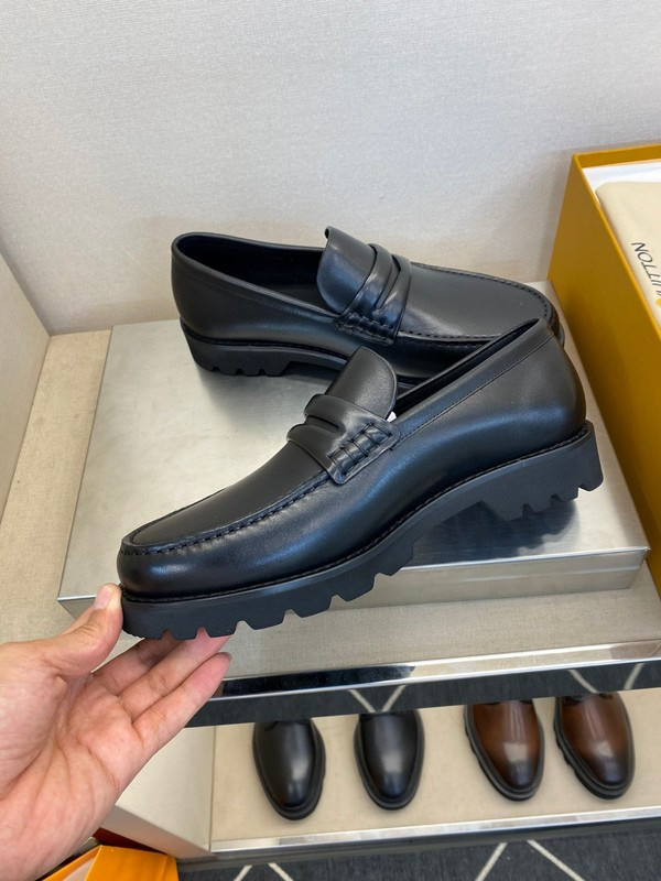 LVT shoes