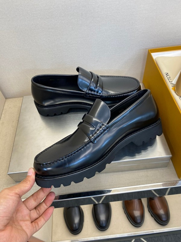 LVT shoes