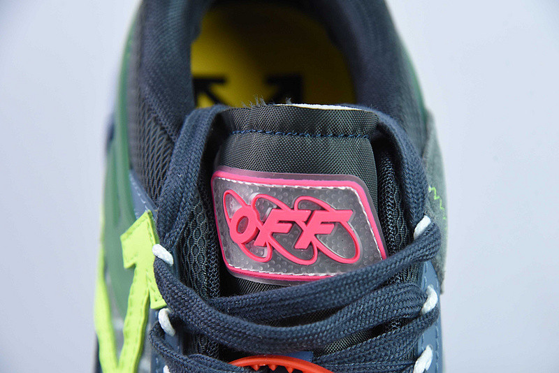 OF C/O ODSY-1000 SNEAKER