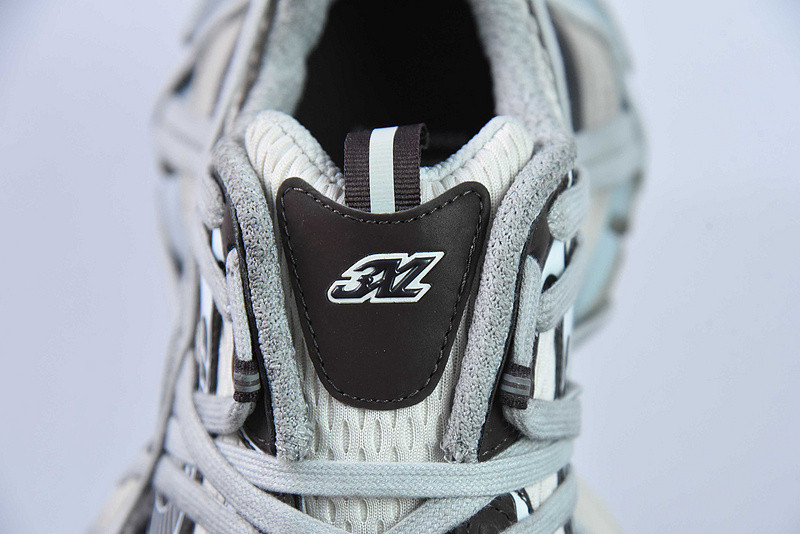 BC 3XL SNEAKER