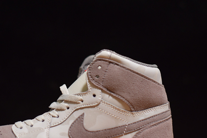 AIR JORDAN 1 RETRO HIGH PREMIUM 