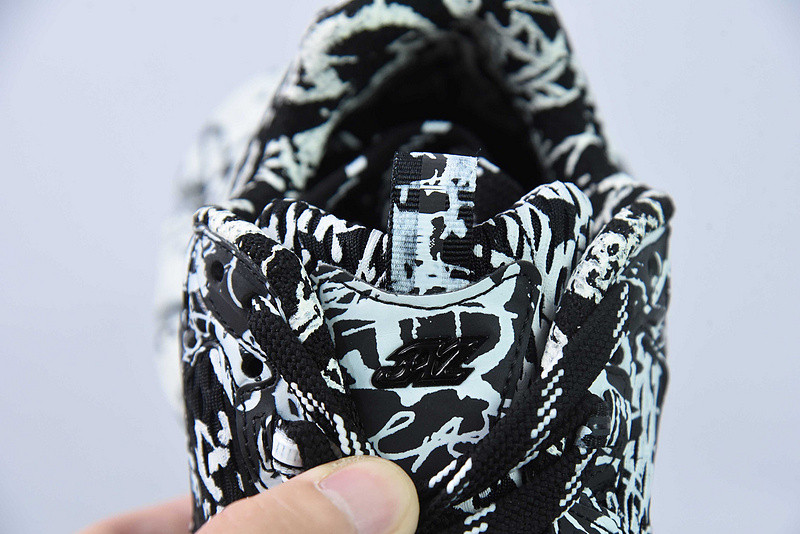 BC 3XL SNEAKER