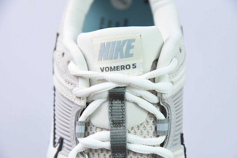 Nike Zoom Vomero 5 Light Orewood Brown FZ3653-104