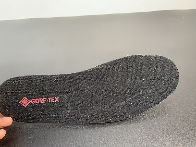 Air Jordan 5 Gore-Tex “Off Noir” DR0092-001