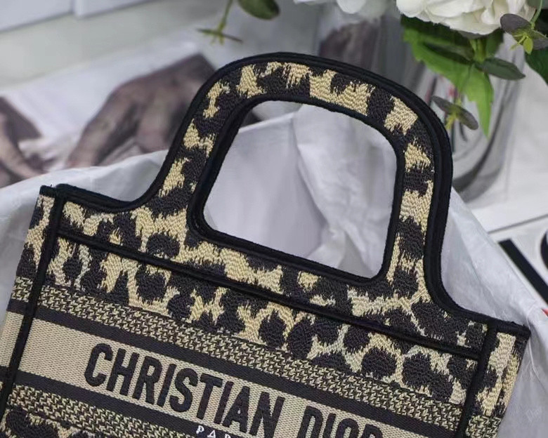 D*or bag