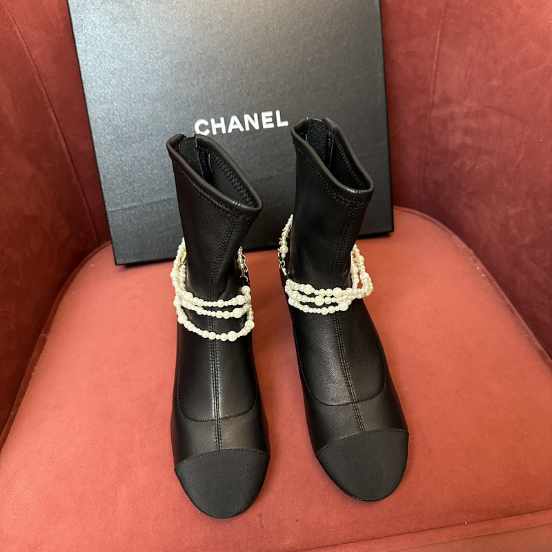 Chanel Sneaker