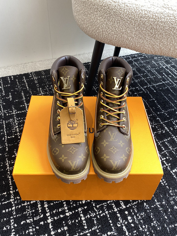 LVT BOOTS