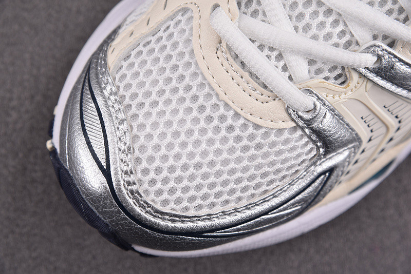 ASICS GEL-KAYANO 14 1201A056-109