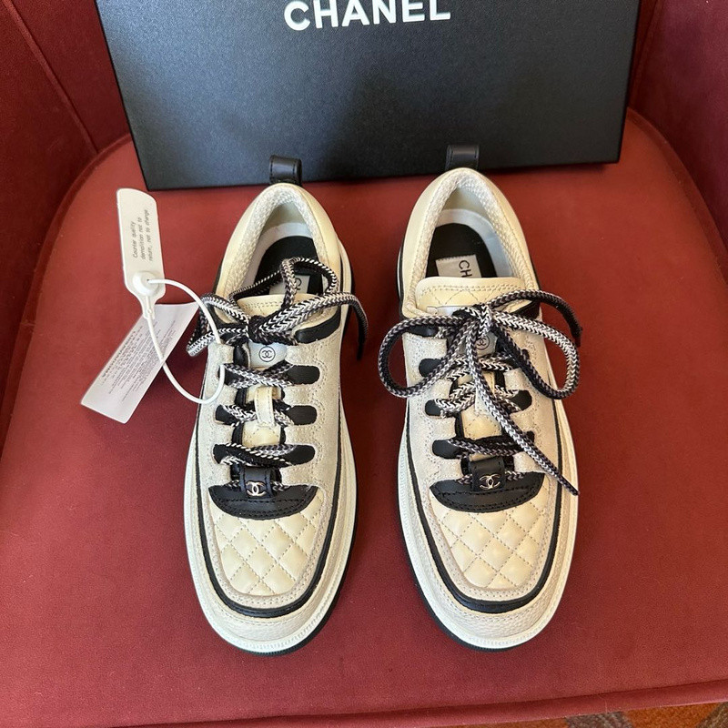 Ch*el sneaker