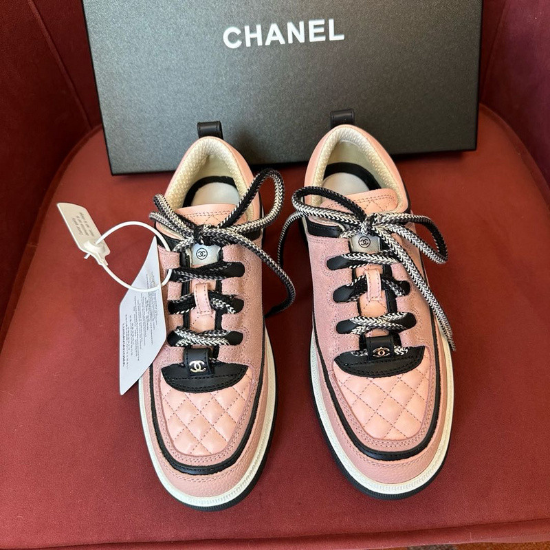 Ch*el sneaker