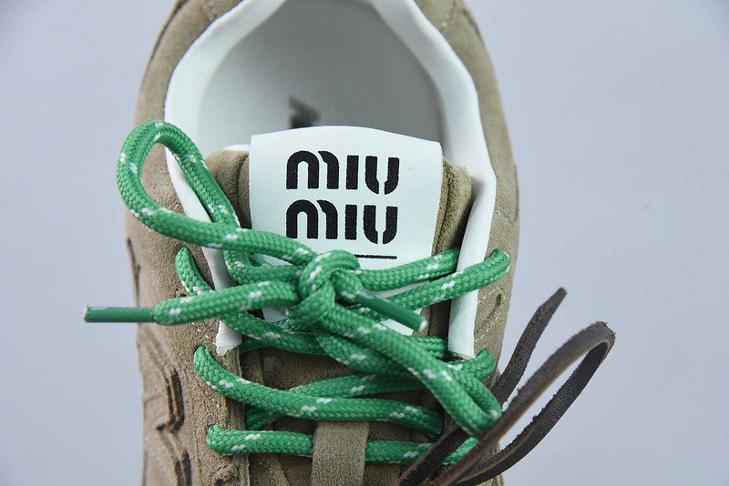 NEW BALANCE X MIUMIU SNEAKER
