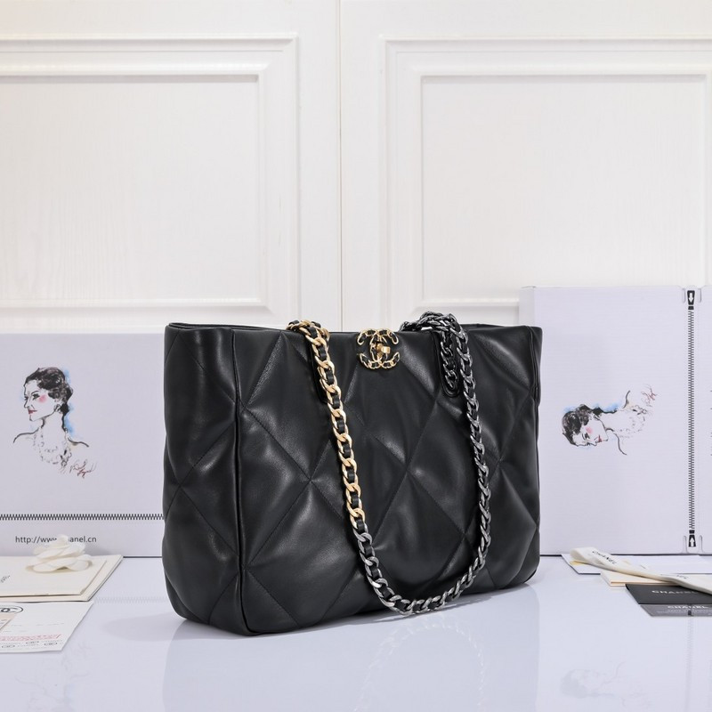 Ch*el purse