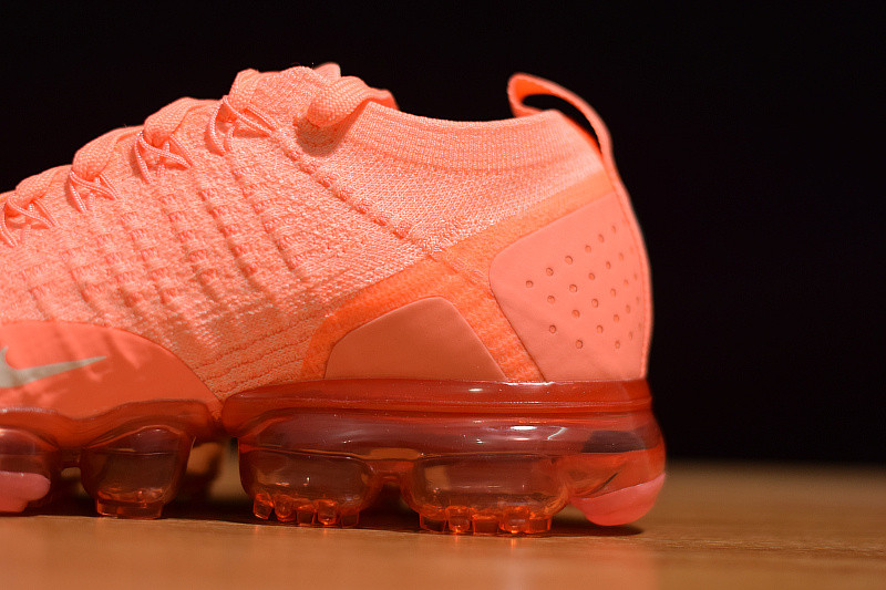 NIKE AIR VAPORMAX 2