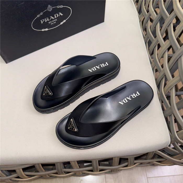 Pra*a sandals