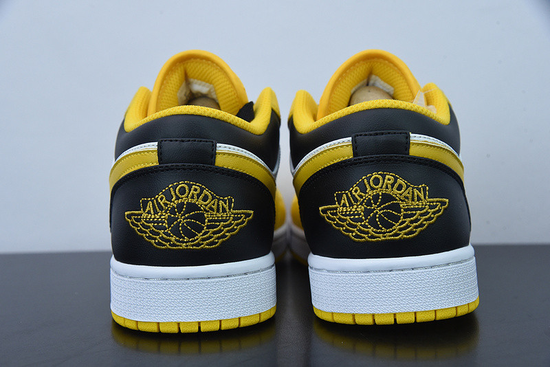 AIR JORDAN 1 LOW GS "UNIVERSITY GOLD" 553560-701