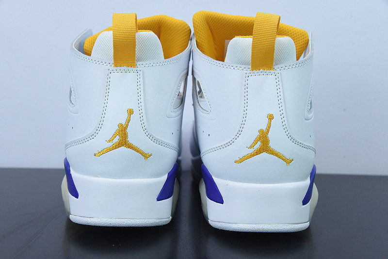 AIR JORDAN FLIGHT CLUB 91 LAKERS DC7329-105