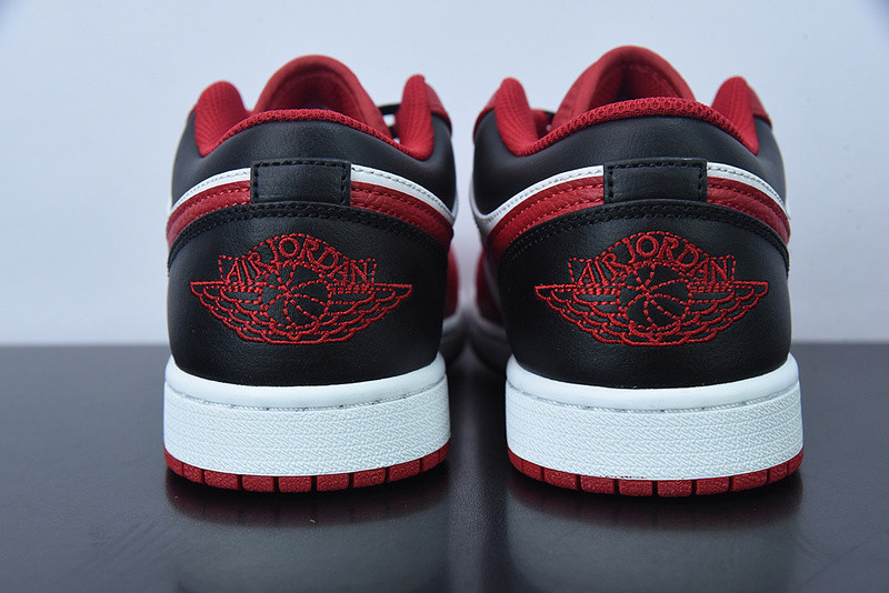 AIR JORDAN 1 LOW BULLS 553558-163