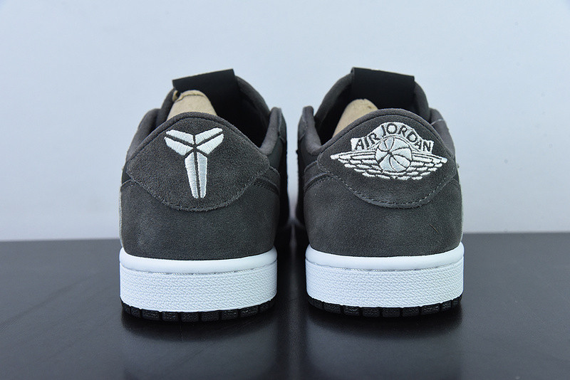 Travis Scott x Air Jordan 1 Low OG “Black/Phantom DM7866-001