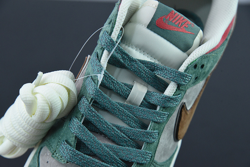 Otomo Katsuhiro x NK SB Dunk Low "Steamboy OST" FF1391-203