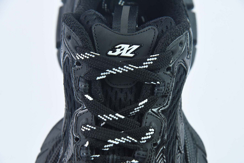 BC 3XL SNEAKER