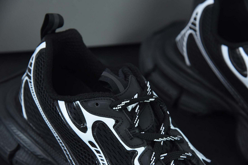 BC 3XL SNEAKER
