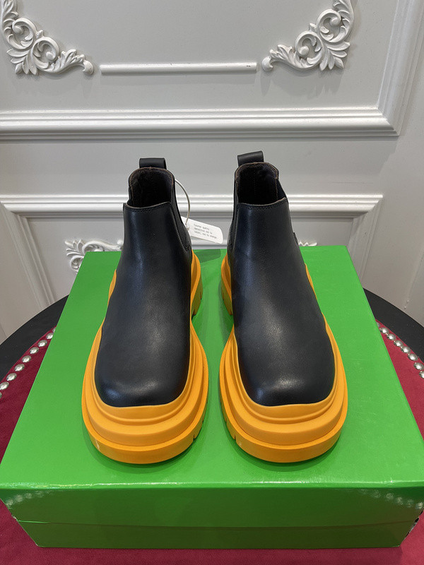 BOTTEGA VENETA SNEAKER