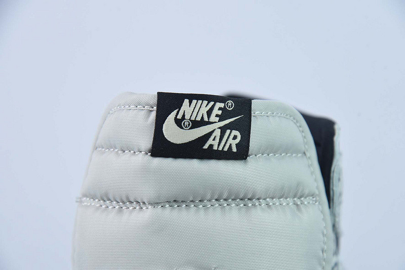 Air Jordan 1 High OG “Elephant Print” DZ5485-052