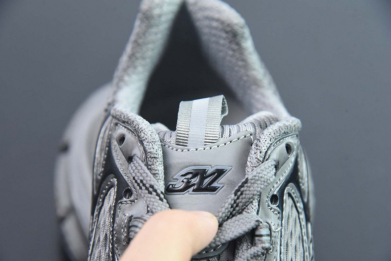 BC 3XL SNEAKER