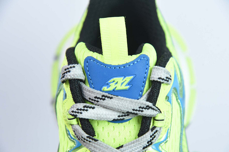 BC 3XL SNEAKER