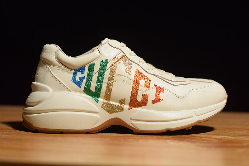 GUC RHYTON VINTAGE TRAINER SNEAKER 524990 DRW00 9022