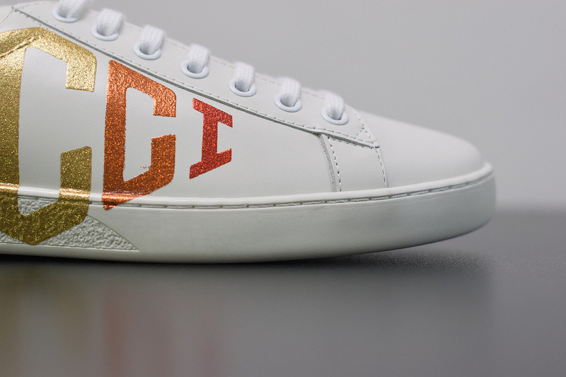G*u*i ace embroidered low-top sneaker