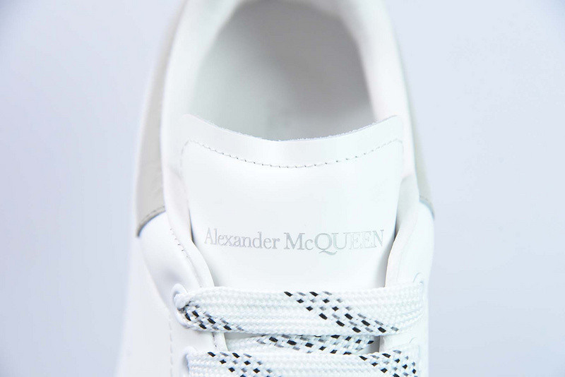 AlexER McEEN SNEAKERS