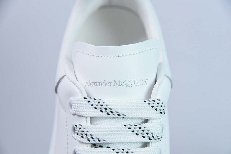 AlexER McEEN SNEAKERS