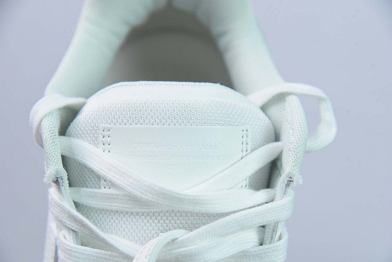 OF™ C/O VIRGIL ABLOH OUT OF OFFICE LOW-TOP LEATHER SNEAKERS ‘OOO“