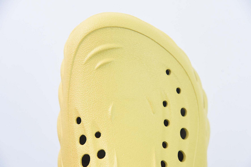 Crocs ECHO CLOG Desert Grass