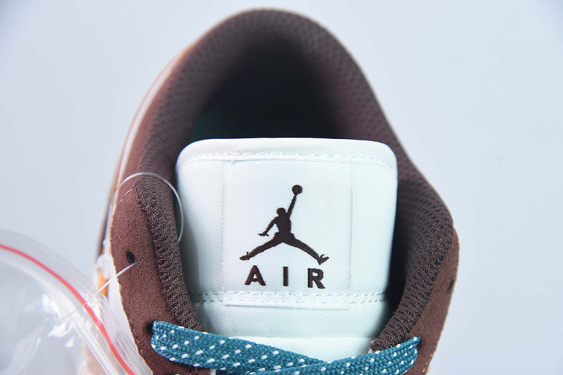 Air Jordan 1 Low GS Cacao Wow Geode Teal FB2216-200