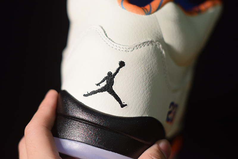 AIR JORDAN 5 RETRO "ORANGE PEEL" 136027-148