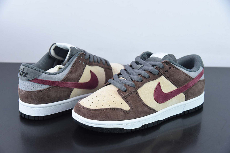 Otomo Katsuhiro x Nike SB Dunk Low "Steamboy OST" CV1026-053