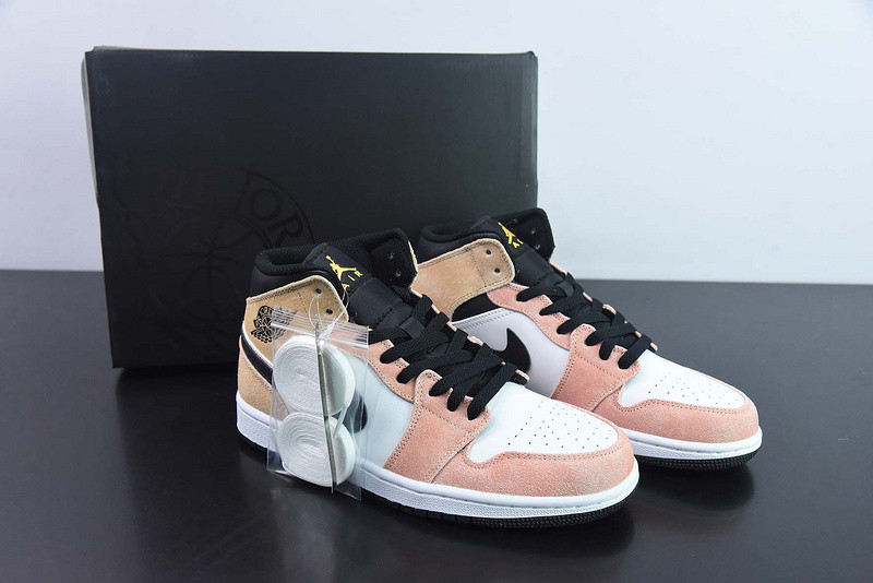 Air Jordan 1 Mid Flight Club DX4332-800