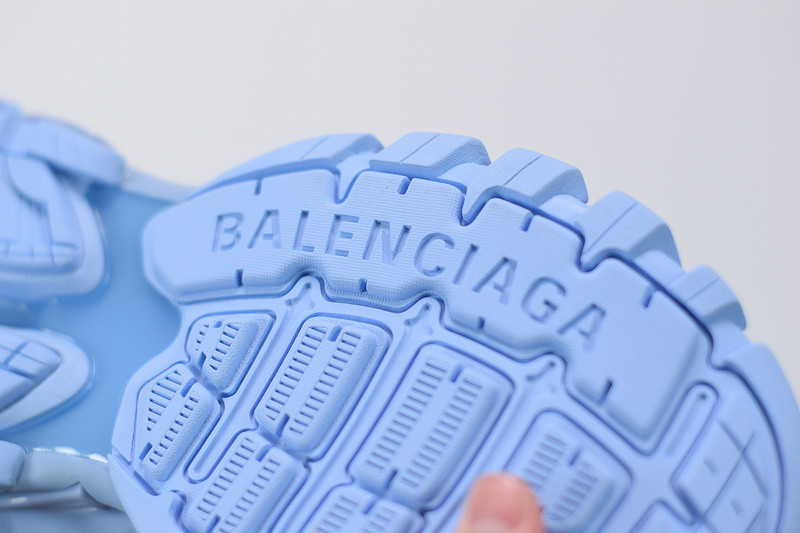 BC TRACK SNEAKER