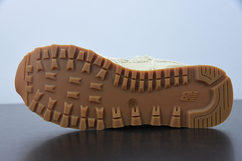 MIU MIU X NB 574 5E765D