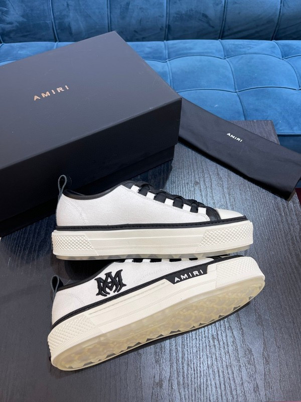 AMIRI stars court sneakers