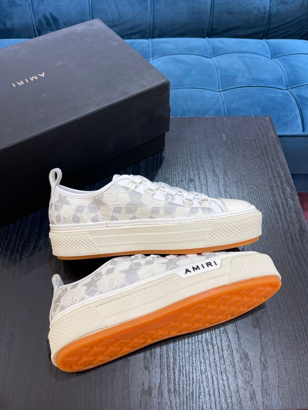 AMIRI stars court sneakers