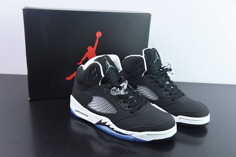 Air Jordan 5 Retro